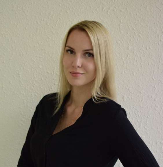 Alona